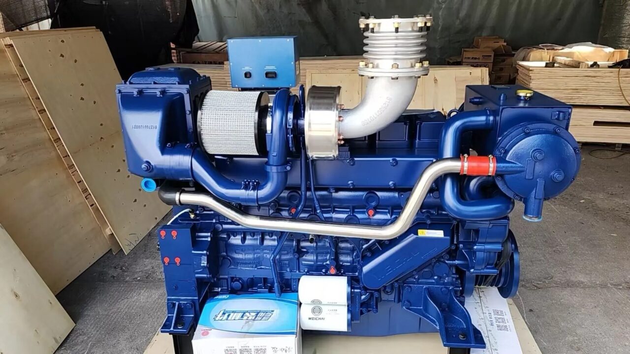 Weichai WP13C482-18: Судовой дизельный двигатель